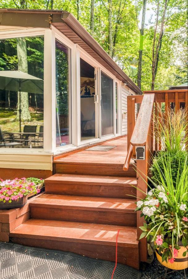 Pocono Cabin With Private Pool At Shawnee Mtn East Stroudsburg Kültér fotó